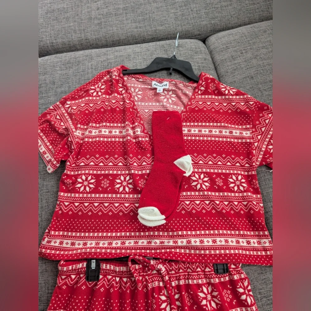 Abound Red and White Snowflake Pajama Set